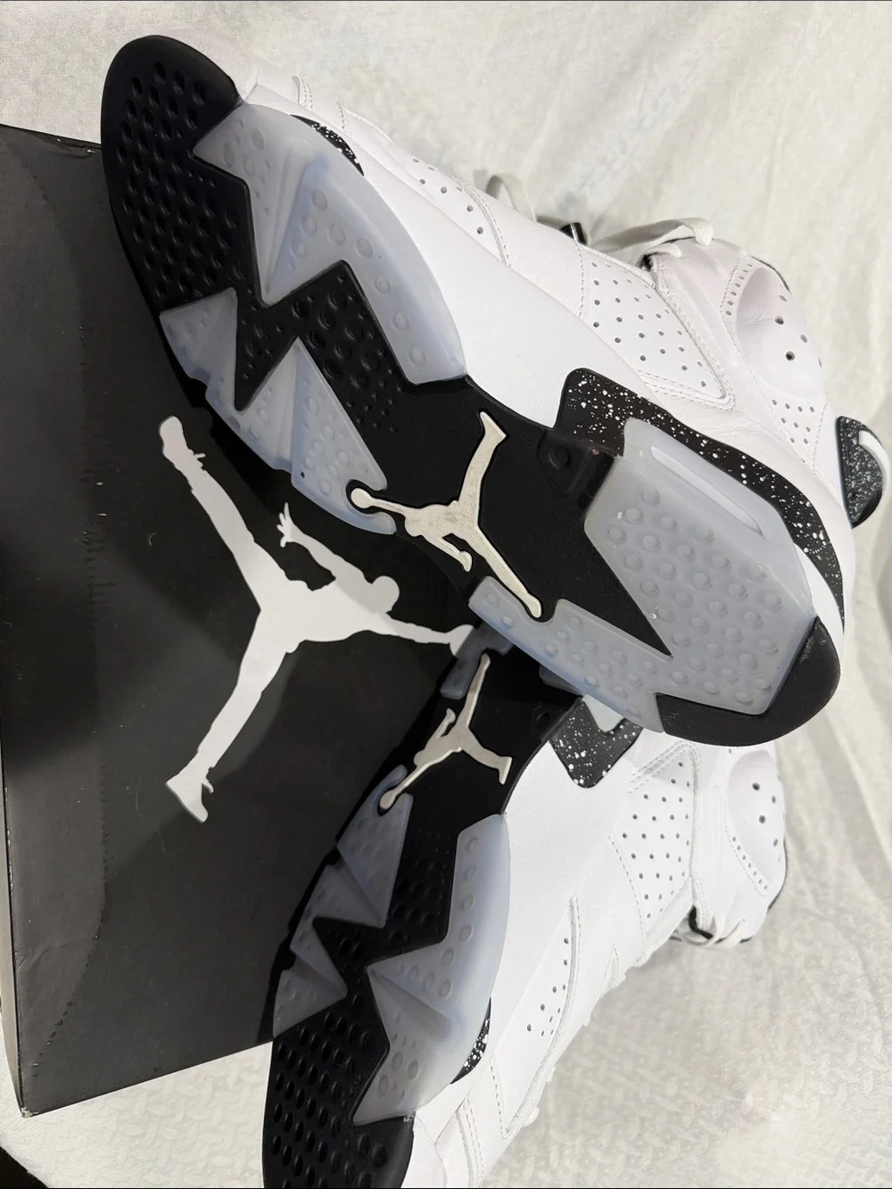 Jordan Reverse Oreo Retro 6 - Picture 3 of 6